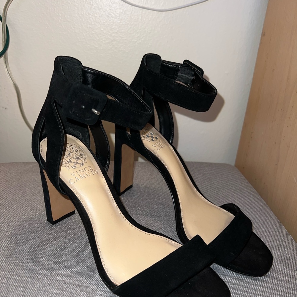 Vince Camuto Basic Black Heels - image 2